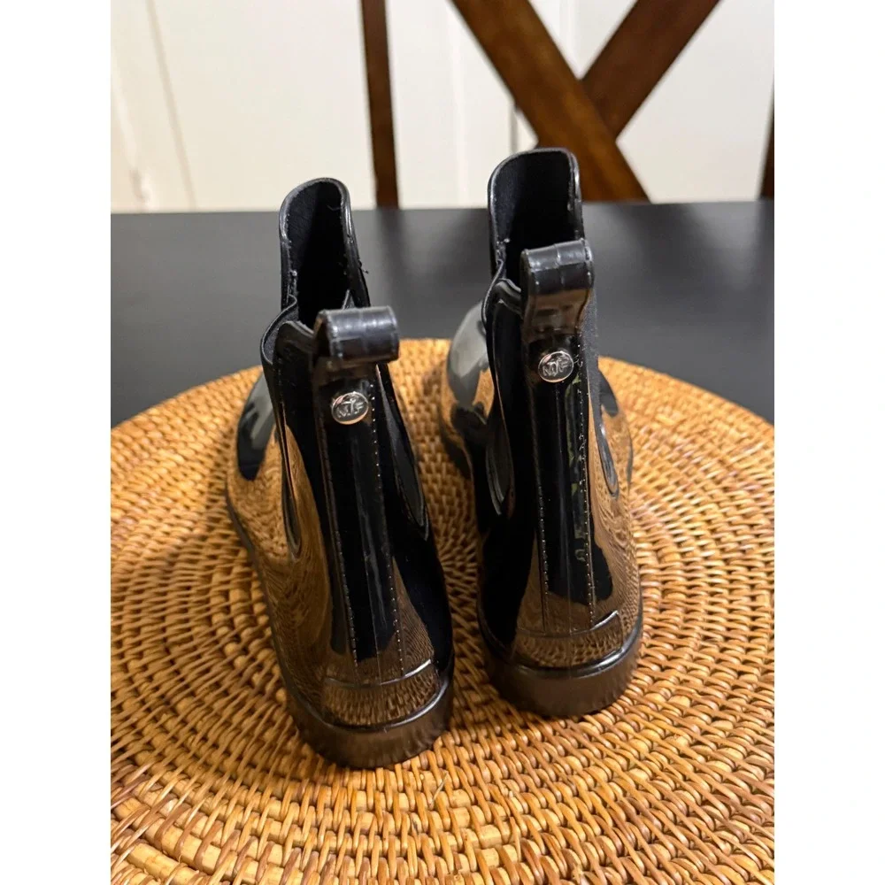 Marc Fisher Womens Black Glossy Chelsea Rain Boots Size 10 Rubber Ankle Booties